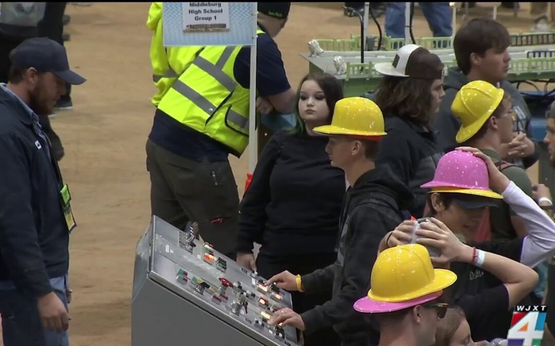 Amid nationwide construction worker shortage, high school students get first-hand experience at Jacksonville event