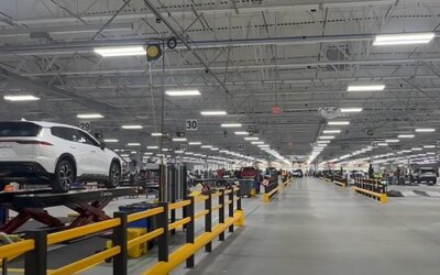 Southeast Toyota takes in first delivery to new Blount Island processing facility